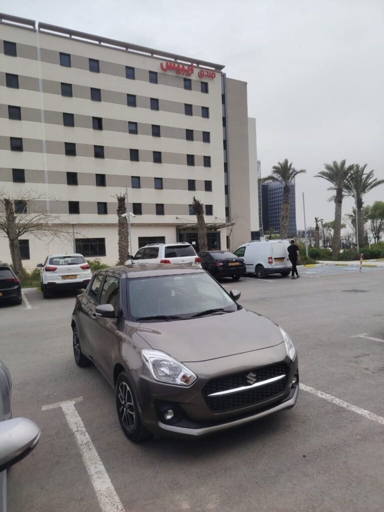 Location voiture Suzuki Swift grise à Alger – 2AY Location De Voitures Sétif