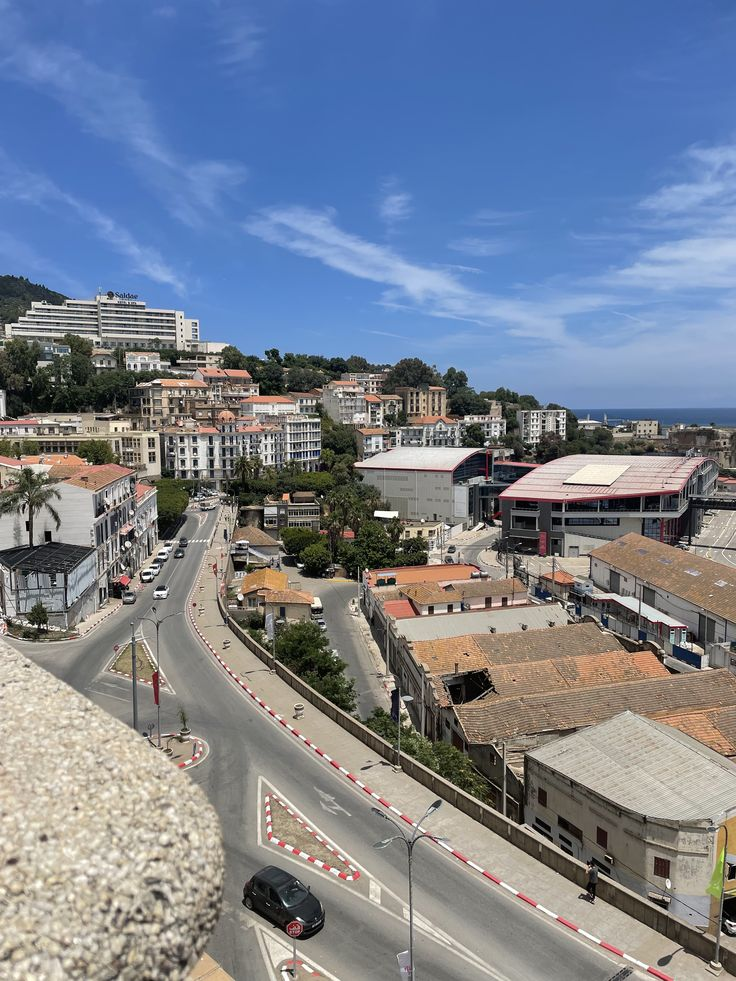Location voiture Béjaïa — Tarifs 2026 et livraison depuis Sétif | 2AY Location De Voitures